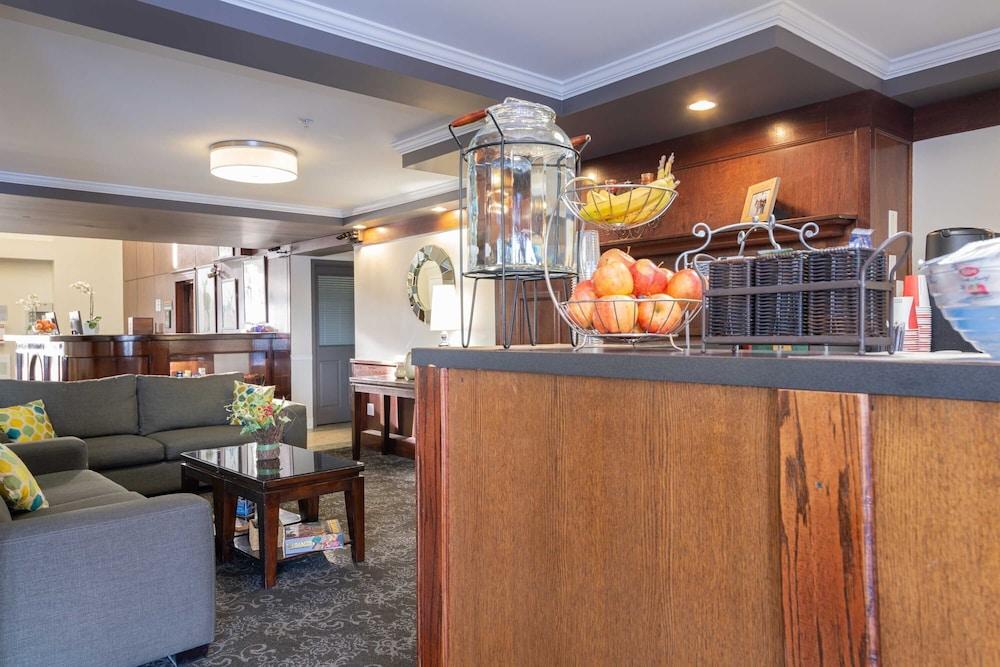 Sandman Hotel Red Deer Εξωτερικό φωτογραφία